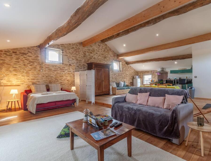 La Grange De Johanni Davaye Экстерьер фото